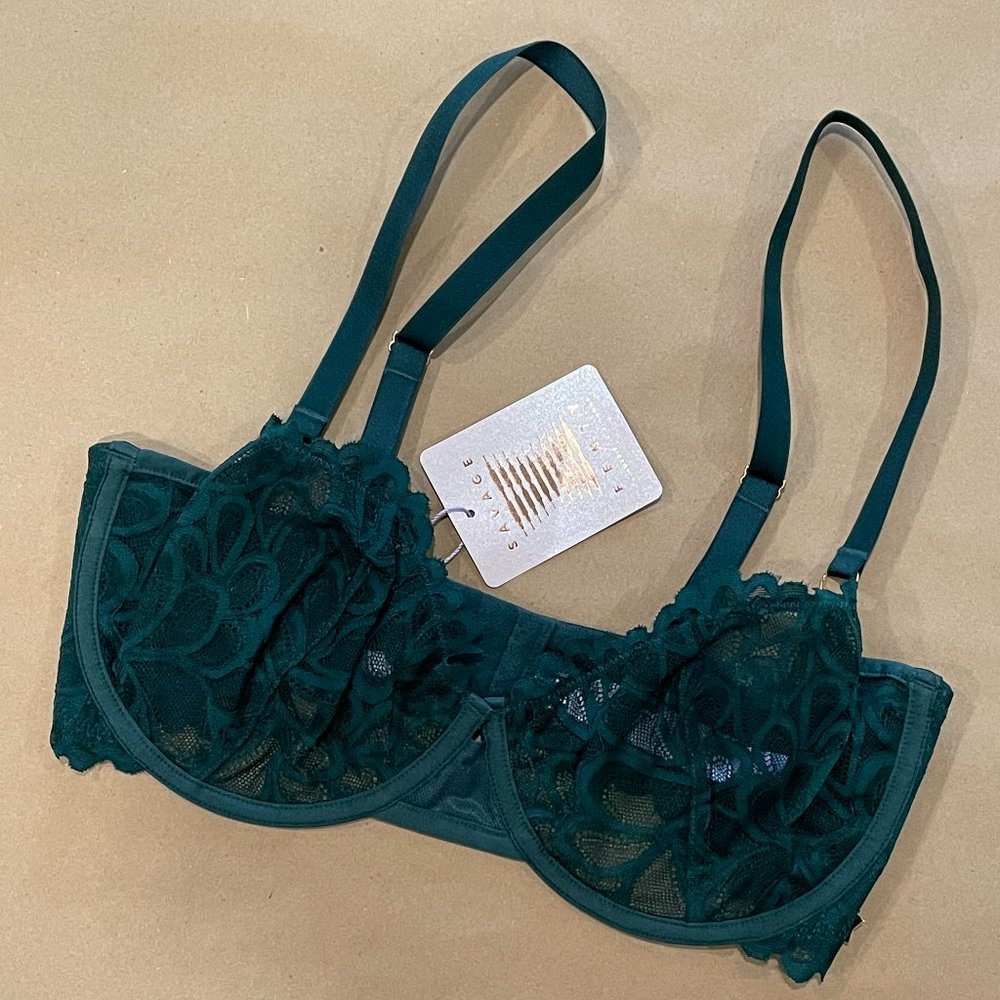 Savage X Fenty Unlined Lace Bra 34DDD & NWT matching lace panties size M